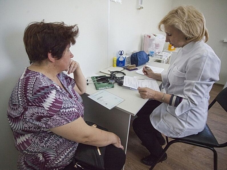 consulte um médico para artrite