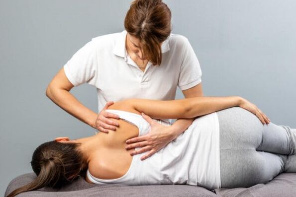 terapia manual para dor nas costas